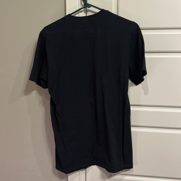 Nike shirt - Picture 2 of 3